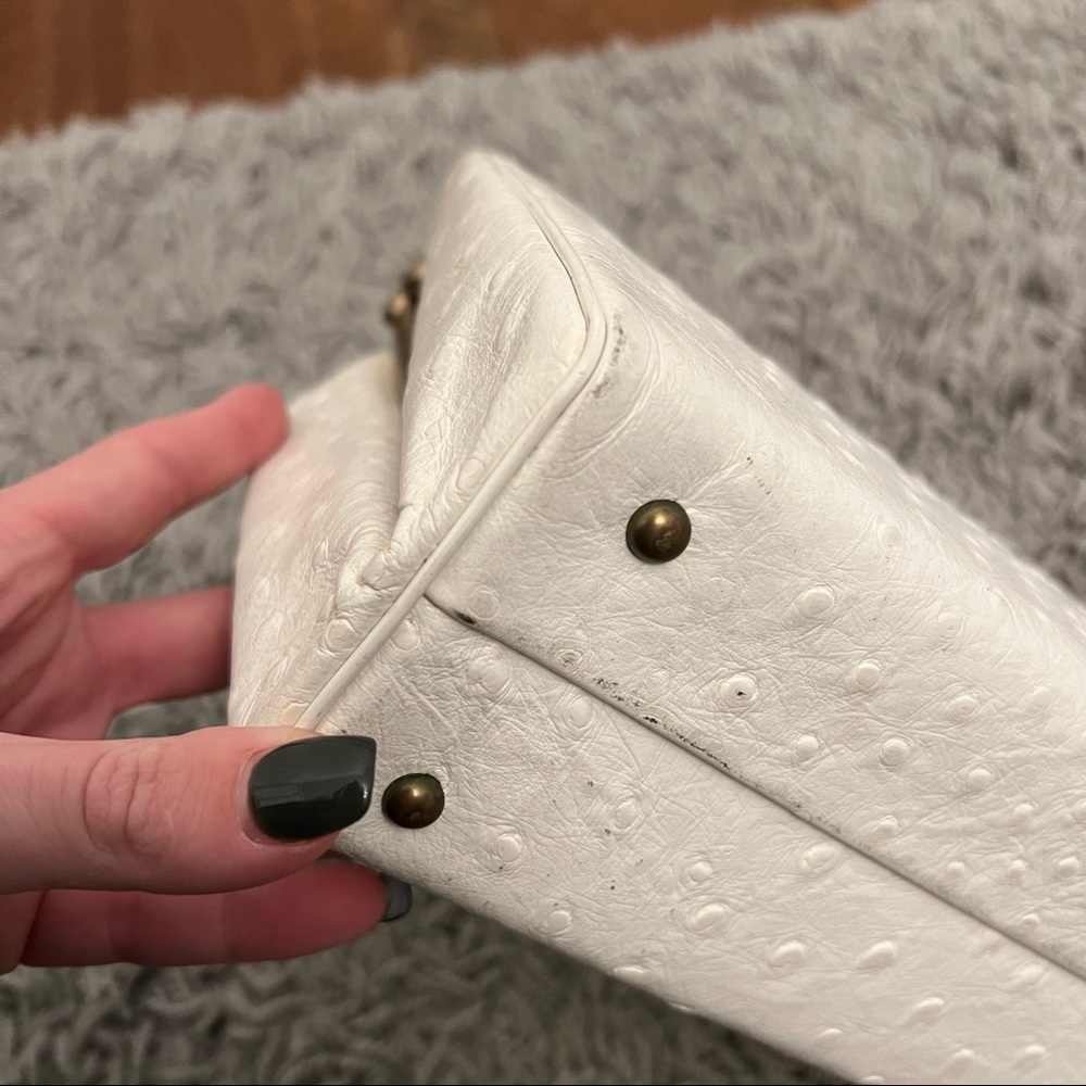 Vintage Dobbie Bags White Purse - Picture 9 of 16